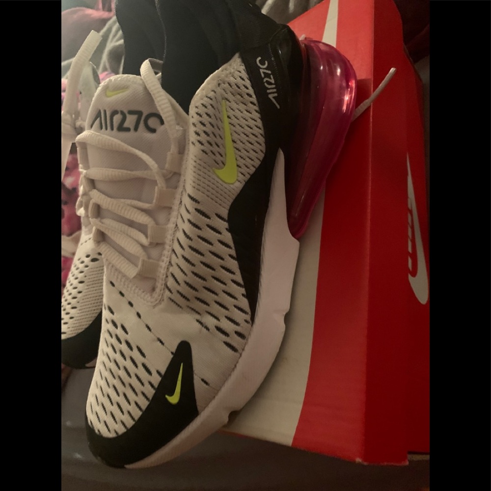 Gradeschool Nike 270